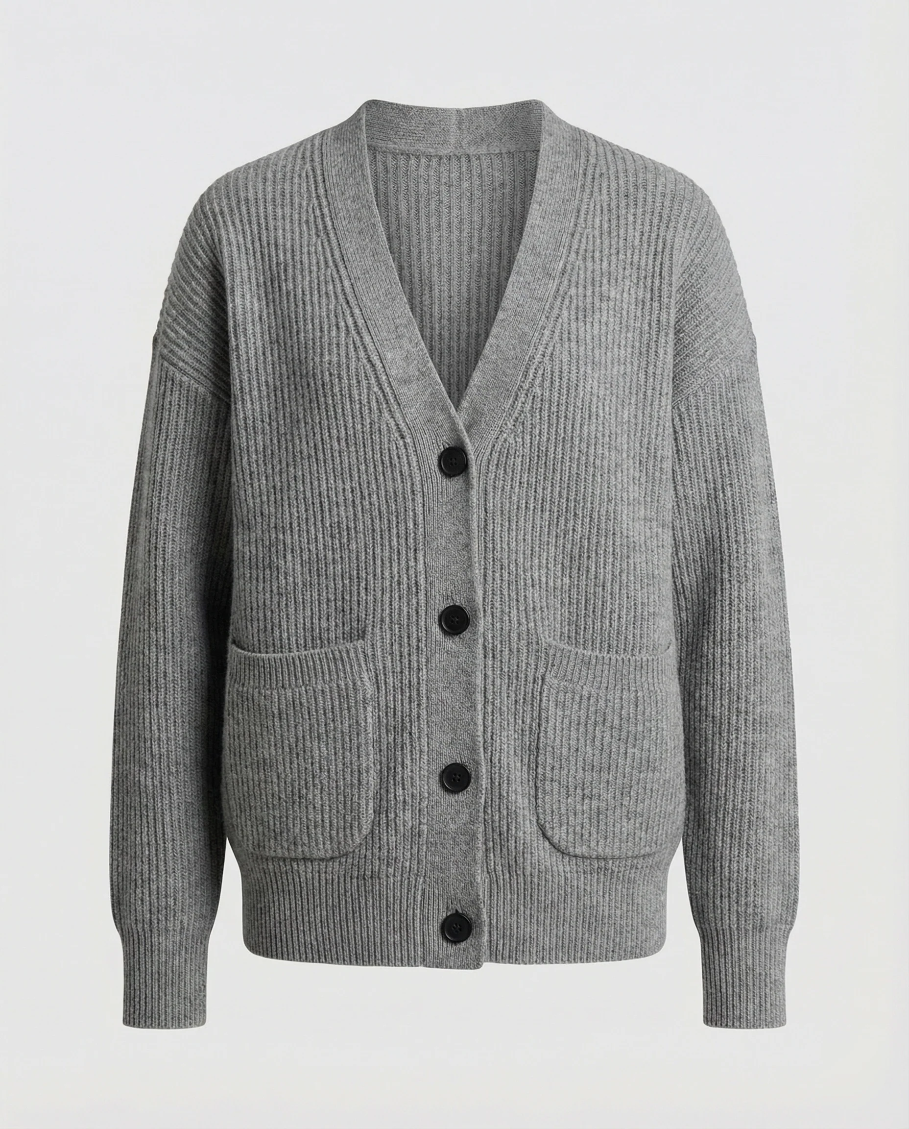 Weit geschnittene Strickjacke mit aufgesetzten Taschen und markanter Knopfleiste Heidi-Mode - Image 6